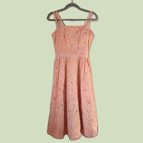Vintage 50s 60s Pastel Pink Lace Midi Cocktail Party Dress with Metallic Accents - Picture 13 of 13